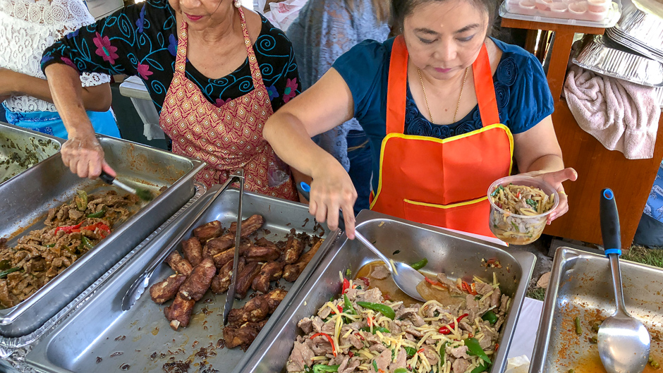 sunday-is-your-last-chance-at-thai-street-food-until-april-frolic-hawaii.jpg